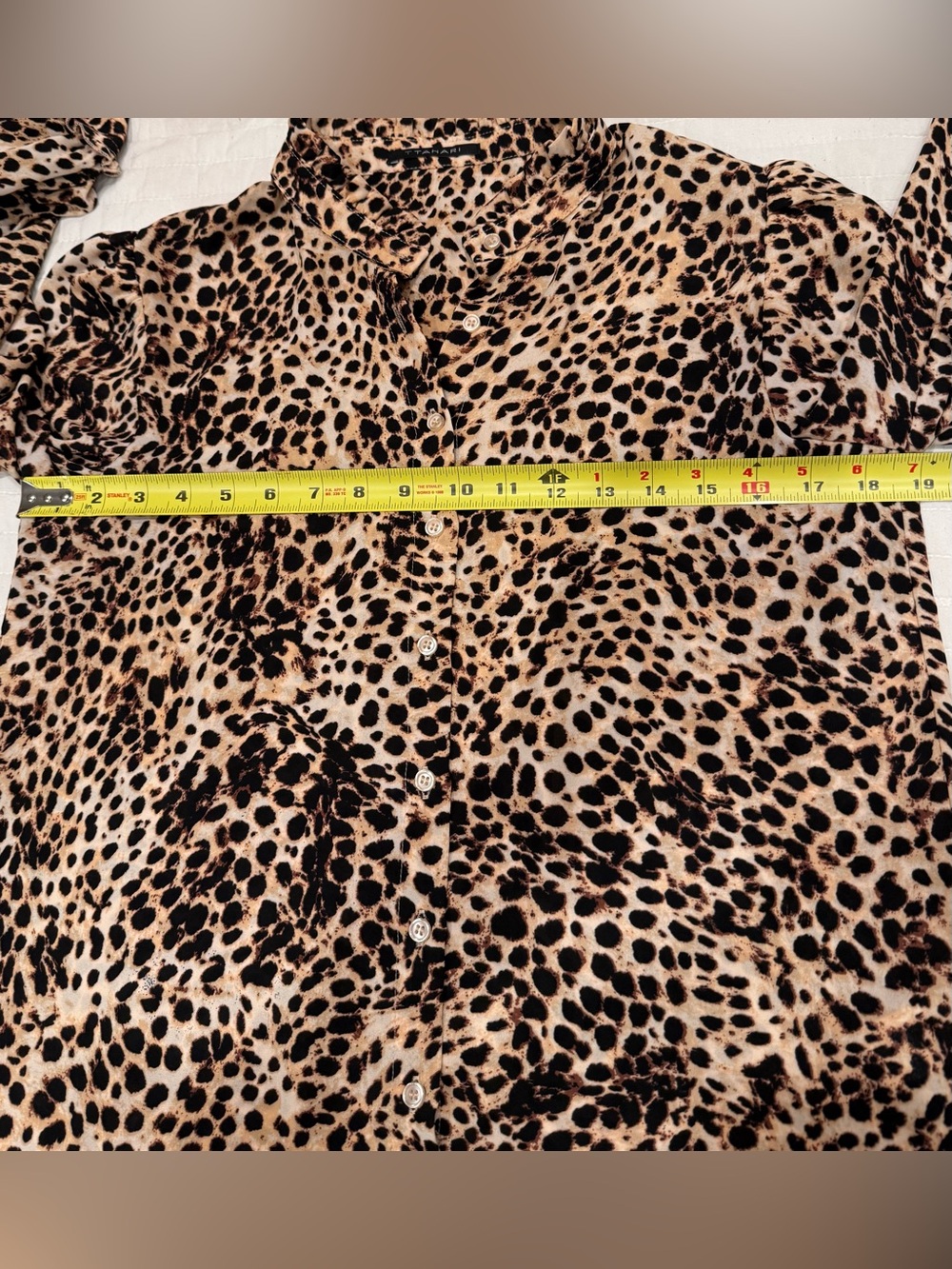 T Tahari Leopard Print Long Sleeve Button Down Blouse Women's Small - Picture 5 of 6
